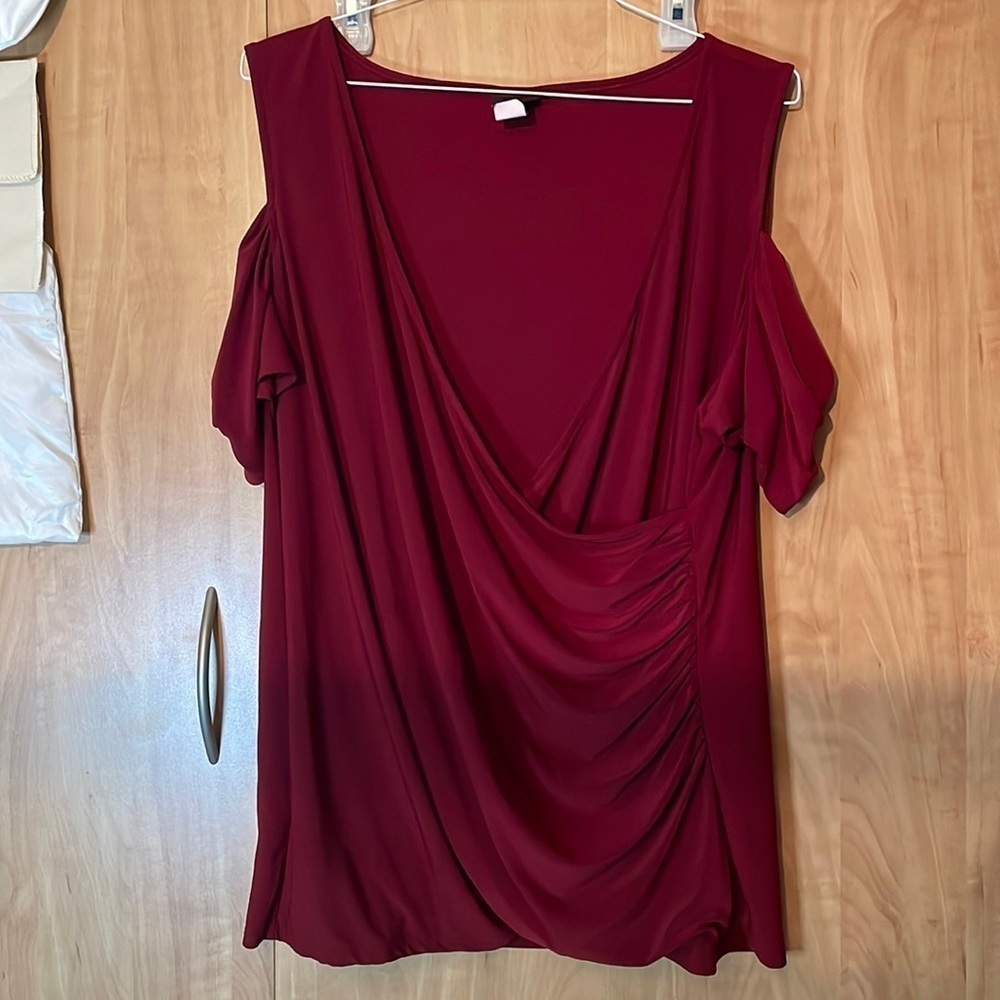 TORRID Burgundy Cold Shoulder‎ Knit Wrap Top